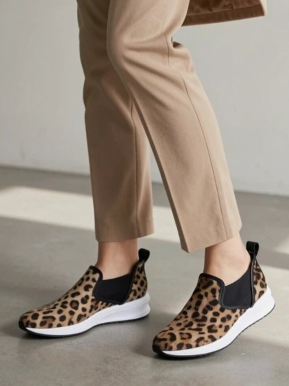 Taryn Rose Zayda waterproof calf-hair arch-support leather slip-on sneakers US11